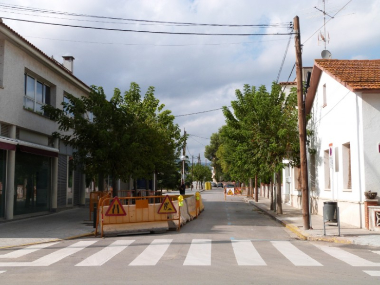 El tram afectat del Camí Reial es troba entre els carrers Barcelona i Sant Miquel