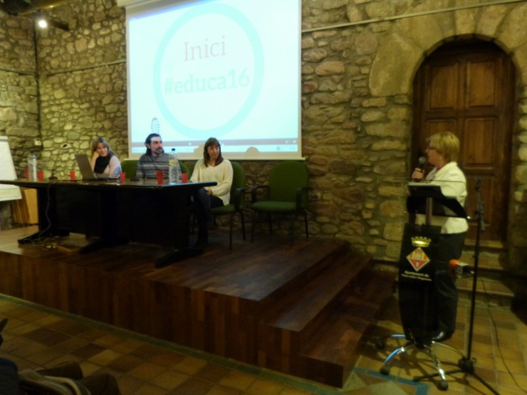 D'esquerra a dreta, Samper, Tinoco, Erruz i Padrós, en la presentació del Pla Local d'Educació #educa16