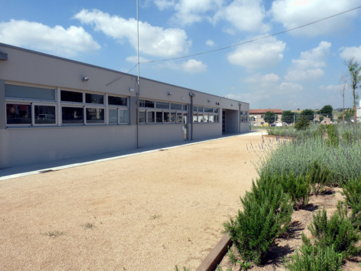 L'Escola Can Periquet es transforma en el nou Centre d'Educació Secundària Can Periquet.