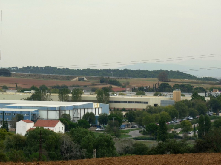 Vista parcial del polígon industrial Riera de Caldes, al terme municipal de Palau-solità i Plegamans