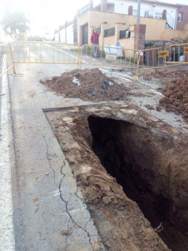 Obres d'excavació al Carrer Viver