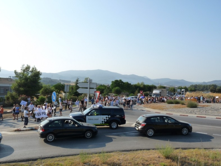 Manifestació de Salvem el Poble