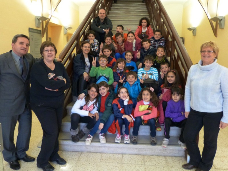 Els alumnes de Can Cladellas, amb Rovira, Sanz i Padrós
