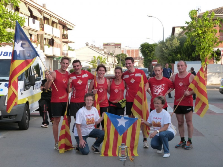 140625 santjoan flamacanigo arribada clubatleticpalau agrupaciosardanista