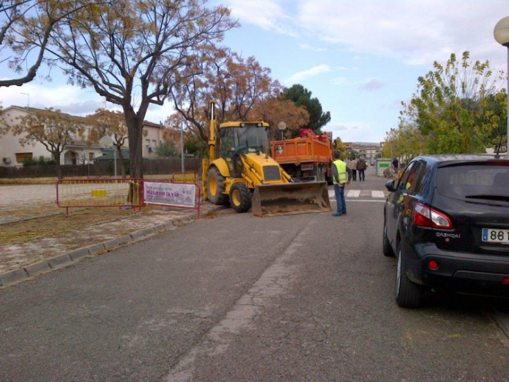 Diverses millores es fan al barri del Pla de l'Alzina, com al carrer Filiprim.