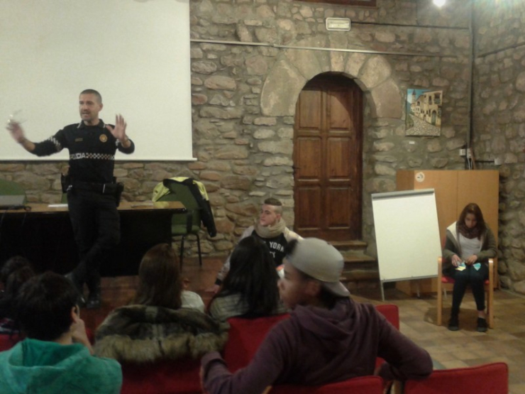 Taller d'Educació Viària amb alumnes del PQPI.