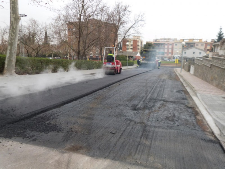 Asfaltat al Pla de l'Alzina.