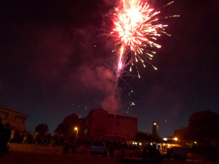 Espectacle pirotècnic al Castell de Plegamans. Mercat Medieval 2015.