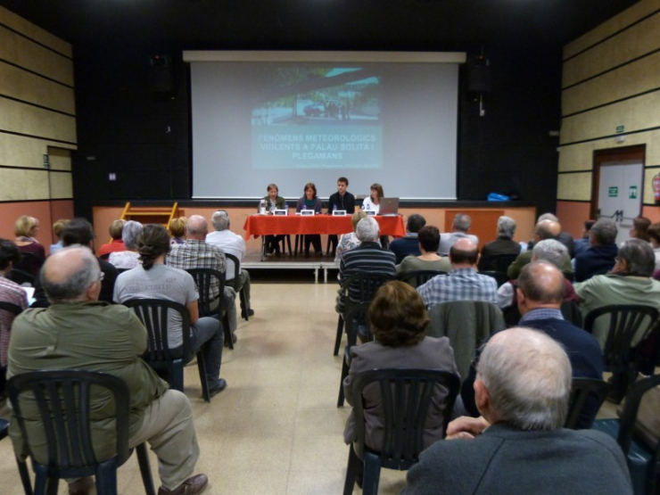 Xerrada d'Eloi Cordomí en la presentació del llibre 'Espais i racons de Palau-solità i Plegamans'