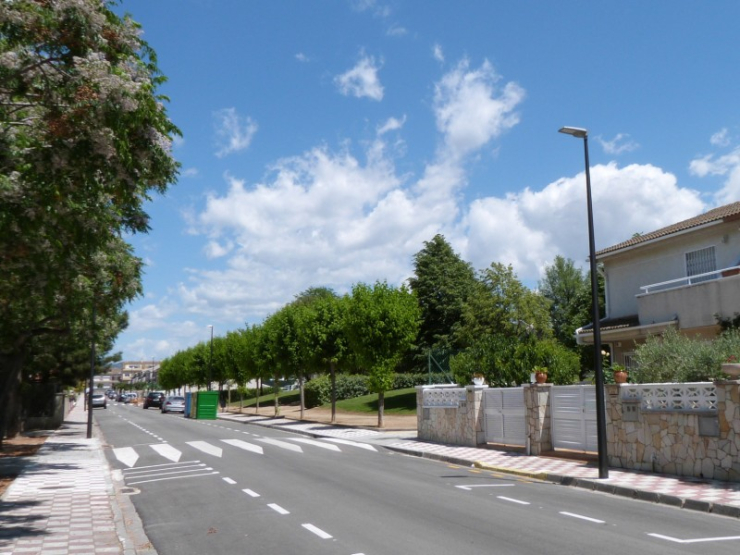 El carrer Filiprim és una de les vies que estrena fanals LED.