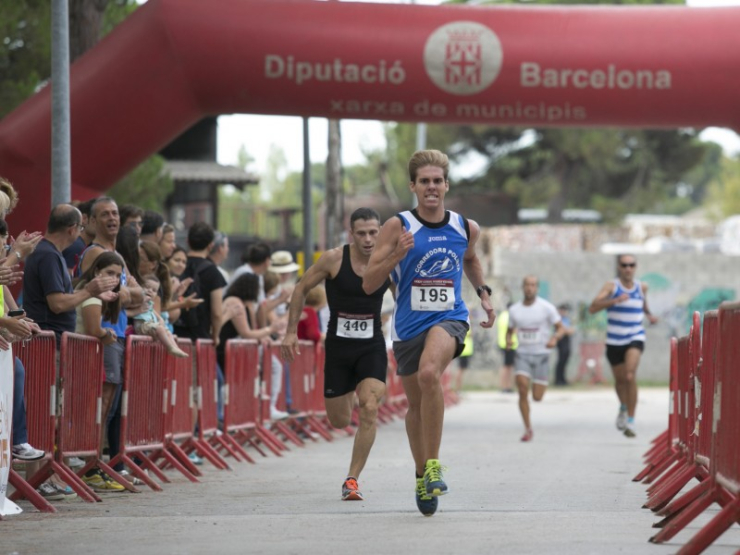 Cursa Maria Víctor 2014. Imatge presa per Miquel Monfort per encàrrec de l'Ajuntament.