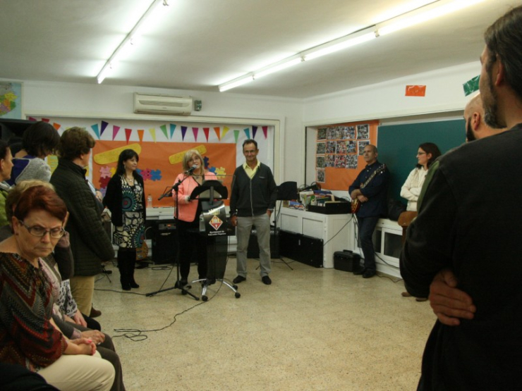 Inauguració de la reforma de l'Escola d'Adults. Parlament de la regidora Cabeza.