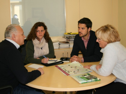 Reunió entre Padrós, Oliveras i Puig per promocionar el turisme a Palau-solità i Plegamans.