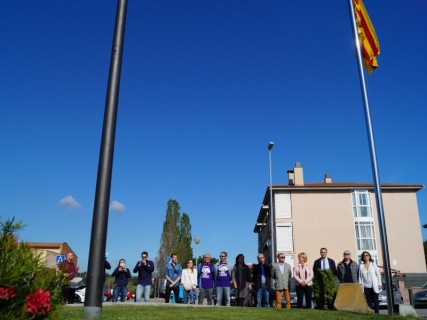 160425 santjordi senyera1