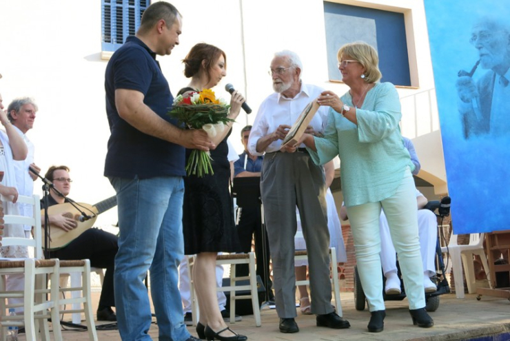 Acte de reconeixement a la trajectòria literària de Ramon Folch i Camarasa, el 2016.