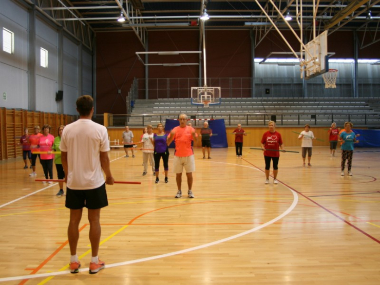 Activitats dirigides al Pavelló Municipal Maria Víctor
