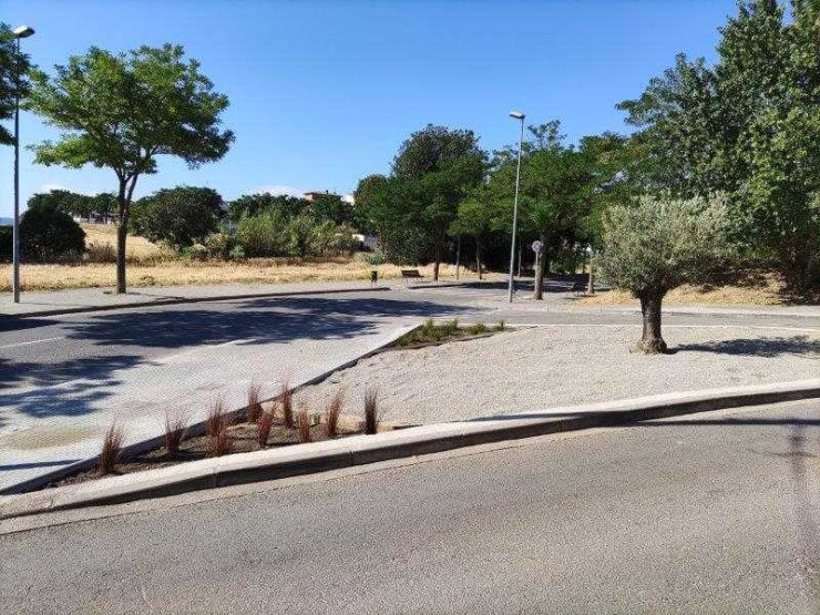 El nou espai on abans hi havia l’àrea de contenidors del carrer Nou de Can Riera