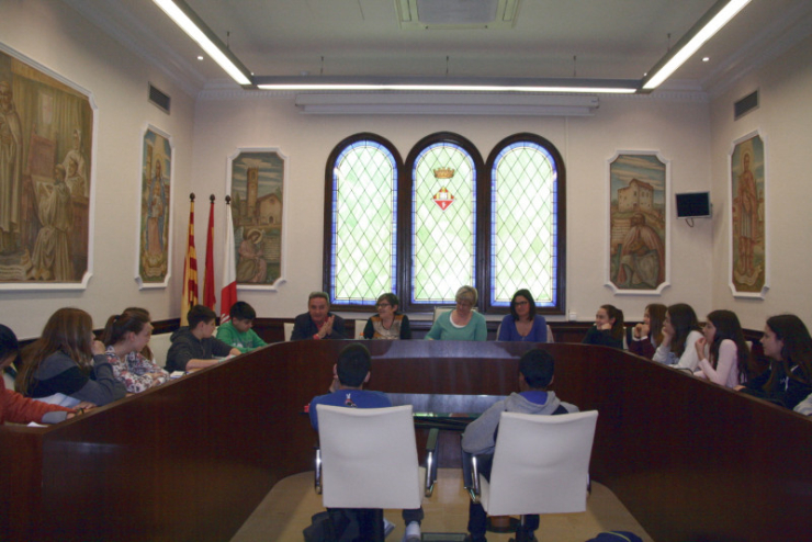 Visita d'alumnes de l'Institut Ramon Casas i Carbó.