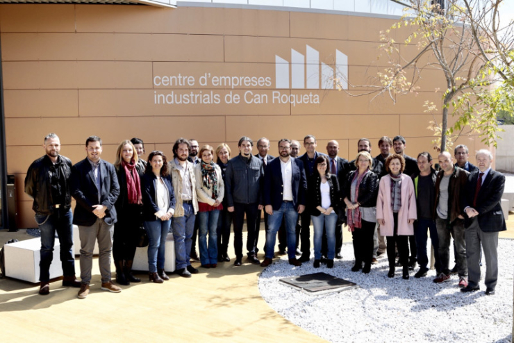 Personalitats assistents a la declaració de Can Roqueta. Imatge cedida per l'Ajuntament de Sabadell.