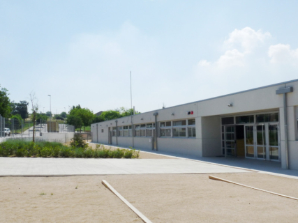Institut i Escola Can Periquet.