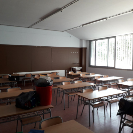 Pintat acabat a l'aula Can Cladelles (2)