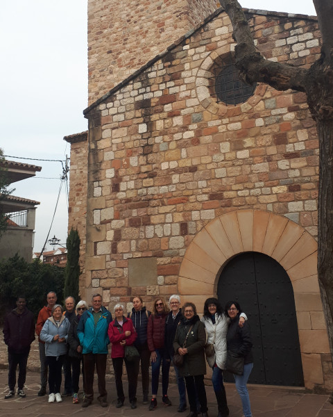 Usuaris CNPL Palau-solità i Plegamans a l'esgèsia de Santa Maria de Palau-solità.
