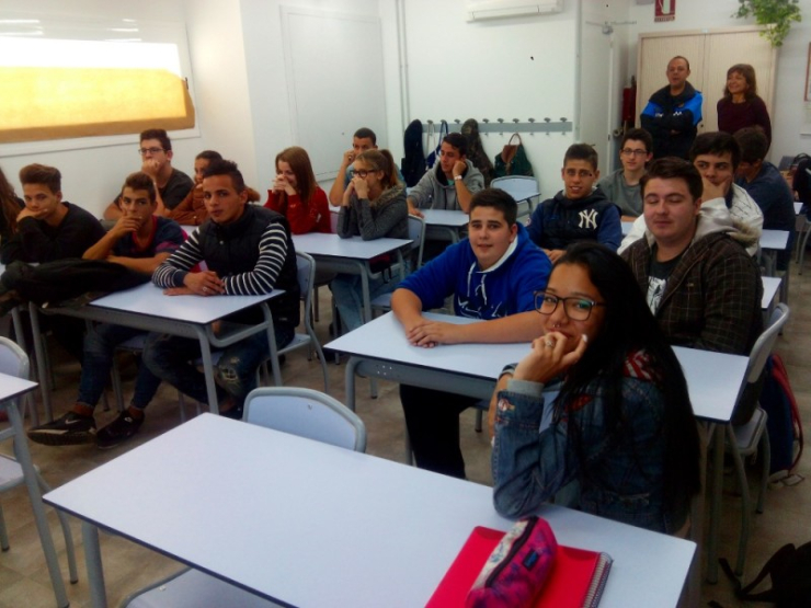 El taller es basa en un joc interactiu