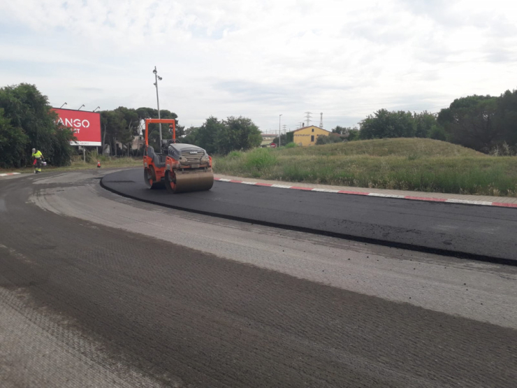 Obres al ferm de la carretera B-143