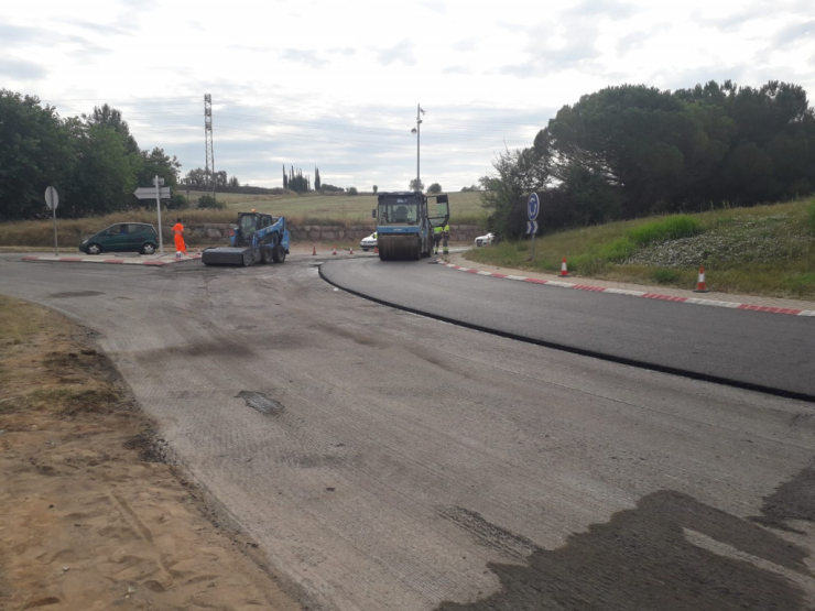Obres al ferm de la carretera B-143
