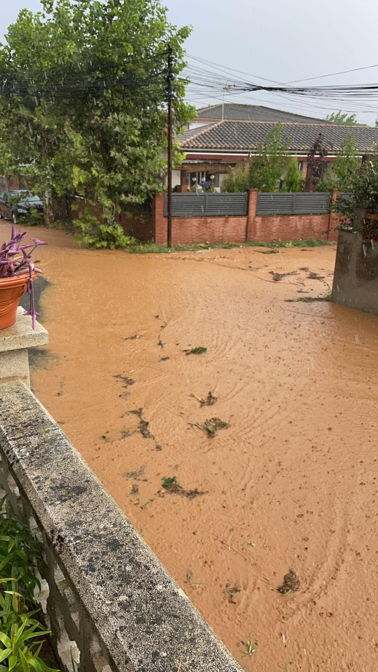 Pedregada i pluja a l'agost