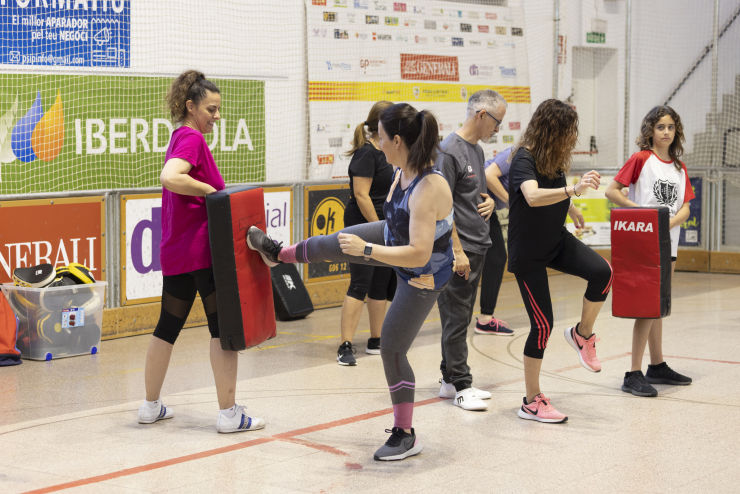 II Setmana de l'Esport Femení. Defensa personal.