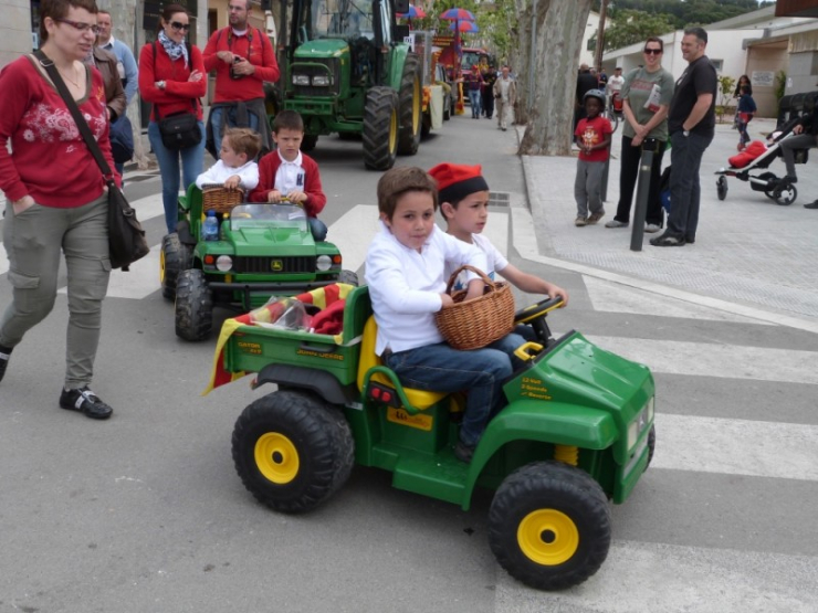 Els més menuts també van participar en la desfilada