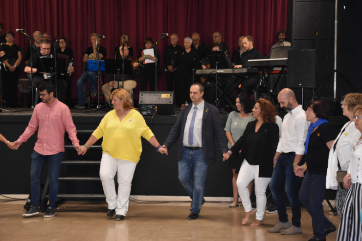 Diada  Ballada Sardanes amb l'Escola Municipal de Música