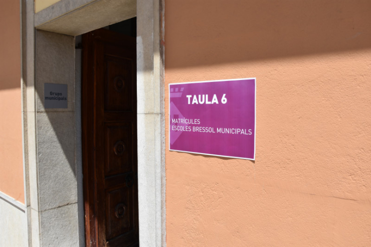 Porta d'entrada a les taules de matriculacions per les Escoles Bressol