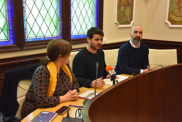 Signatura conveni amb l'Associació de Comerciants.