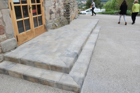 Accessos Castell de Plegamans