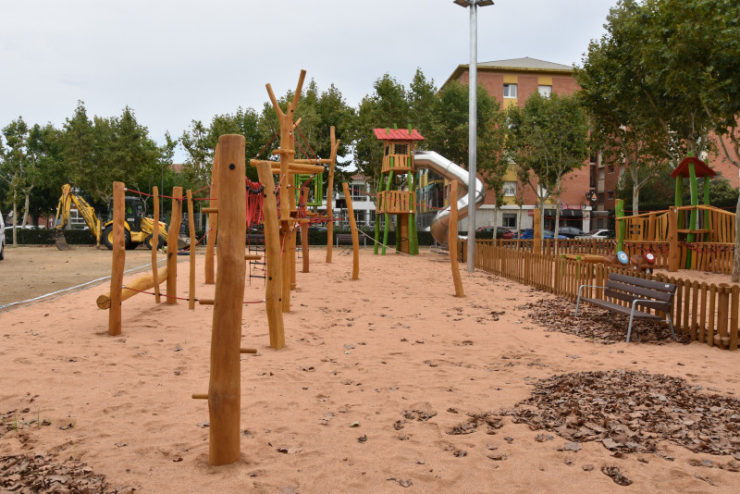 Parc infantil de la plaça Dr. Robert