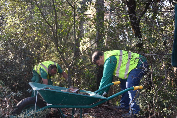 Comença el contracte de neteja i manteniment dels espais naturals de la vila