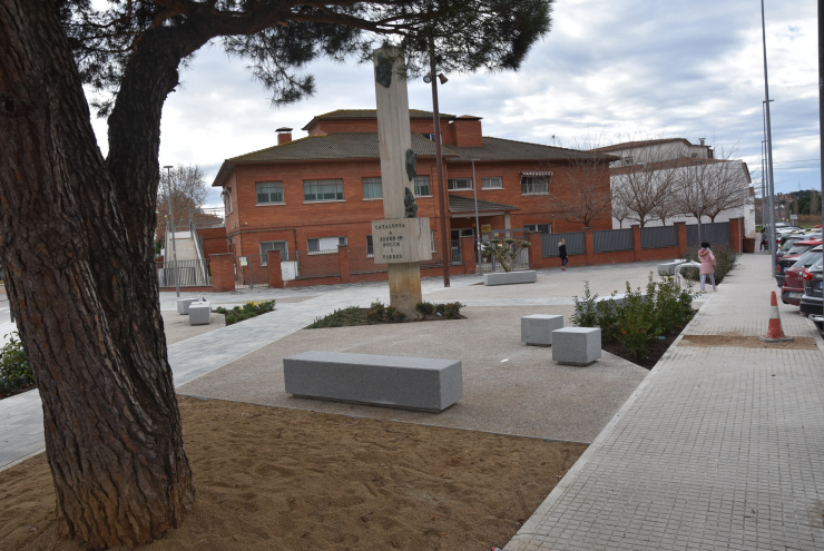 Plaça del carrer Folch i Torres