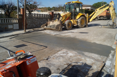 Foto de la reparació efectuada al C/Gaig