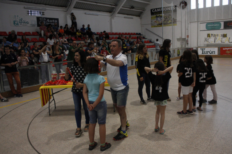Entrega de medalles a la competició d'hoquei