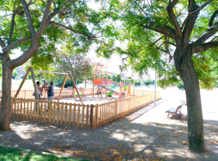 Jocs infantils nous al Parc del Ball de Gitanes
