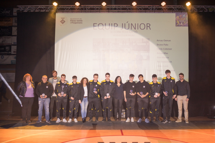 Junior A del Club Hoquei Palau Arnau Oxman, Bruno Pato, Genís Colomer, Arnau Mas, Alex Blanco, Pol Domènech, Didac Leon, Roger Rocabruna, Guilem Ros