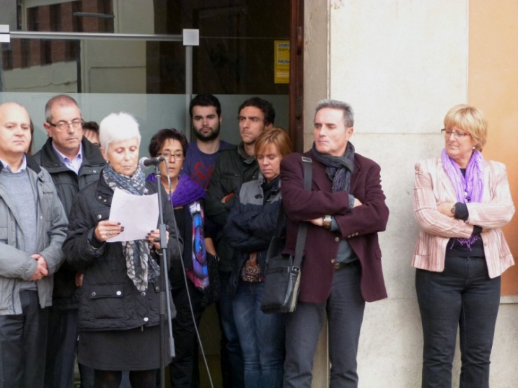 Lectura del manifest, a càrrec de Dones per les Dones