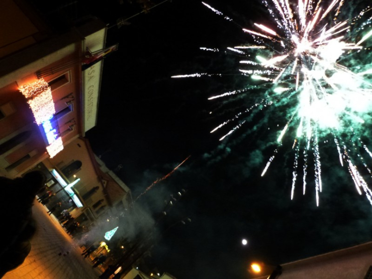 Foc i color com a colofó de la festa.