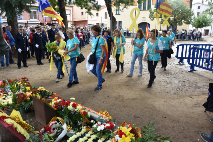 Ofrena Bufanderes per la Llibertat