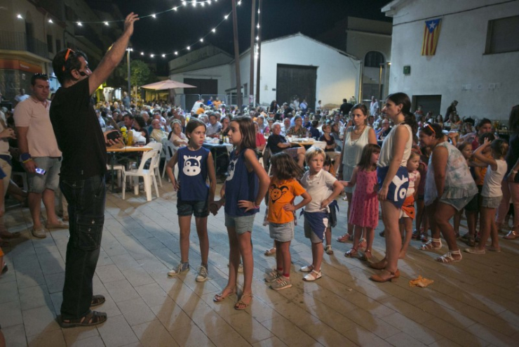Taller obert de ball de gitanes i ball tradicional