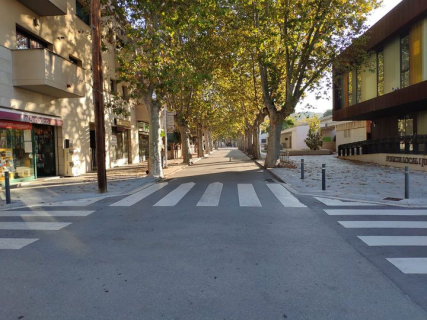 Passeig carrerada direcció Av Catalunya a partir d'on serà de sentit únic.