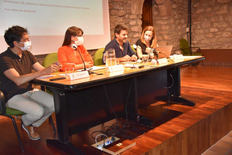Presentació estudi viabilitat complex esportiu amb piscines