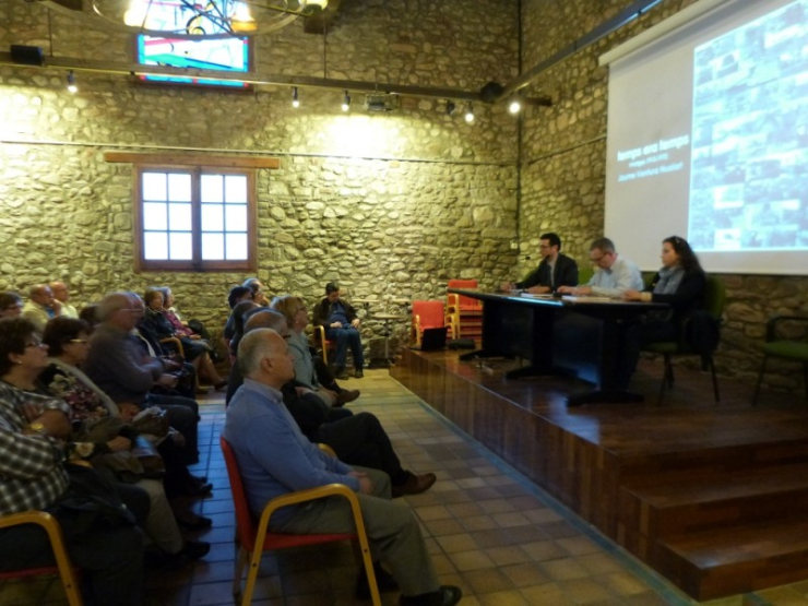 Presentació del llibre Temps era Temps a càrrec de Joan Navarro i Jaume Ventura